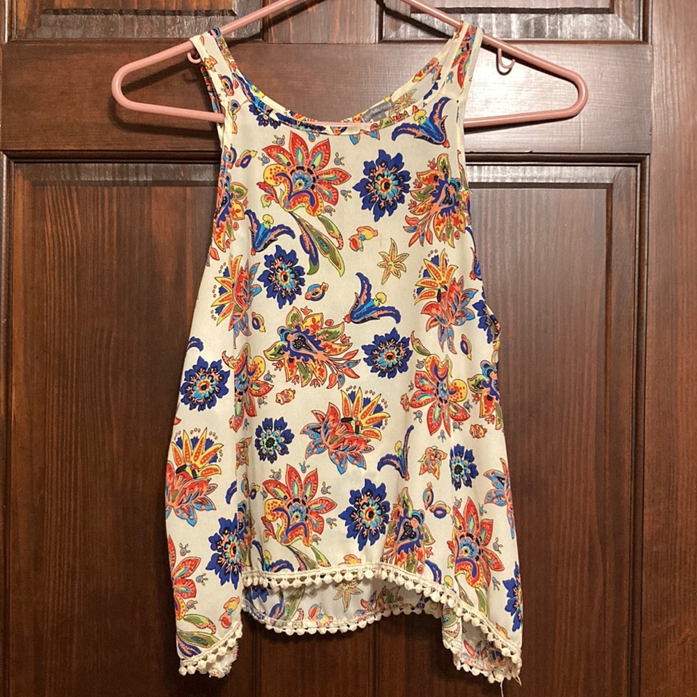 Charlotte Russe Medium White Floral Top